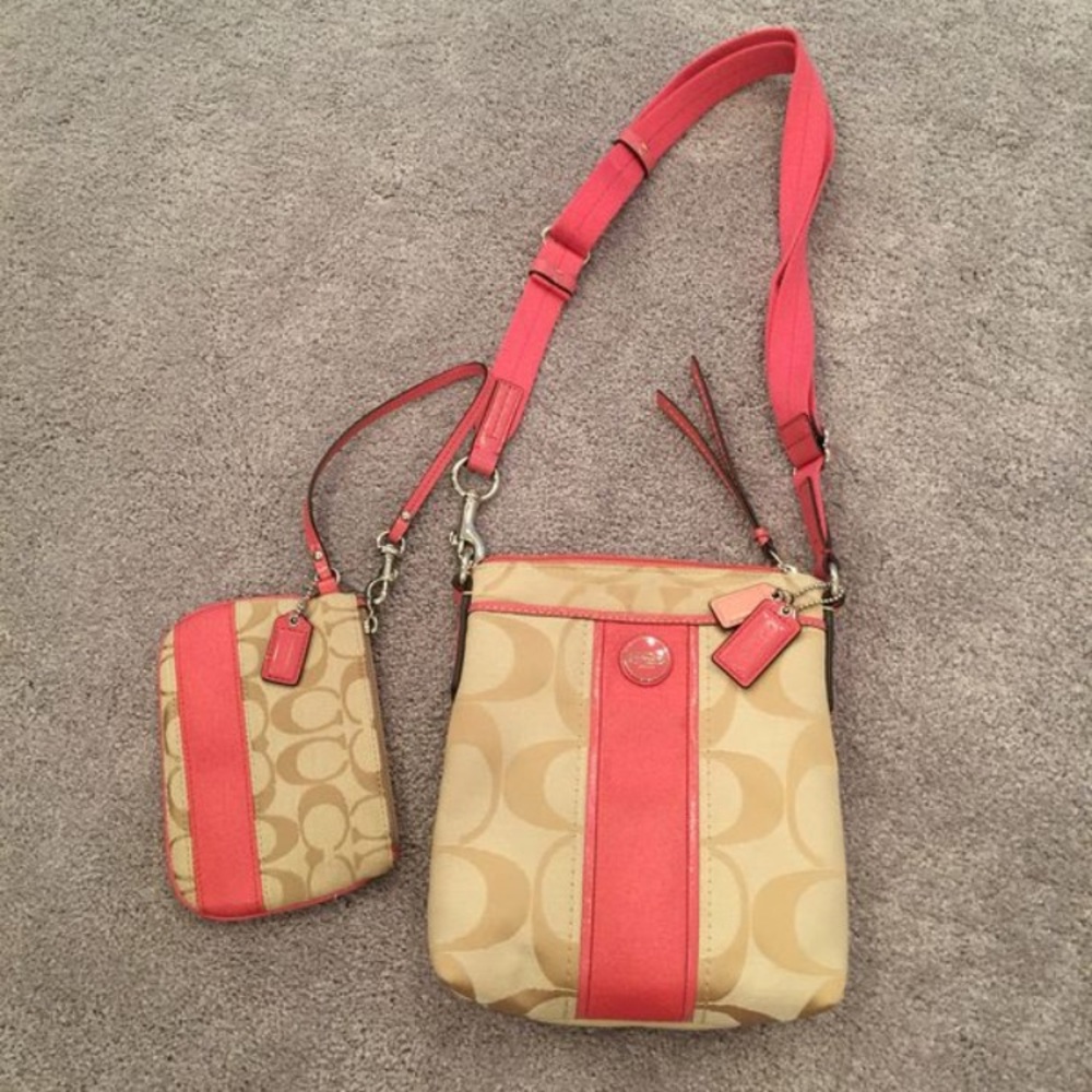 Coach crossbody purse and wristlet